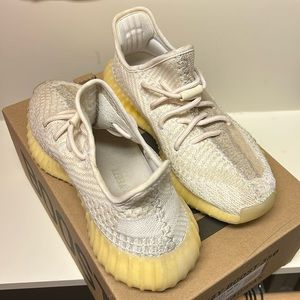 Yeezy boost 350 V2